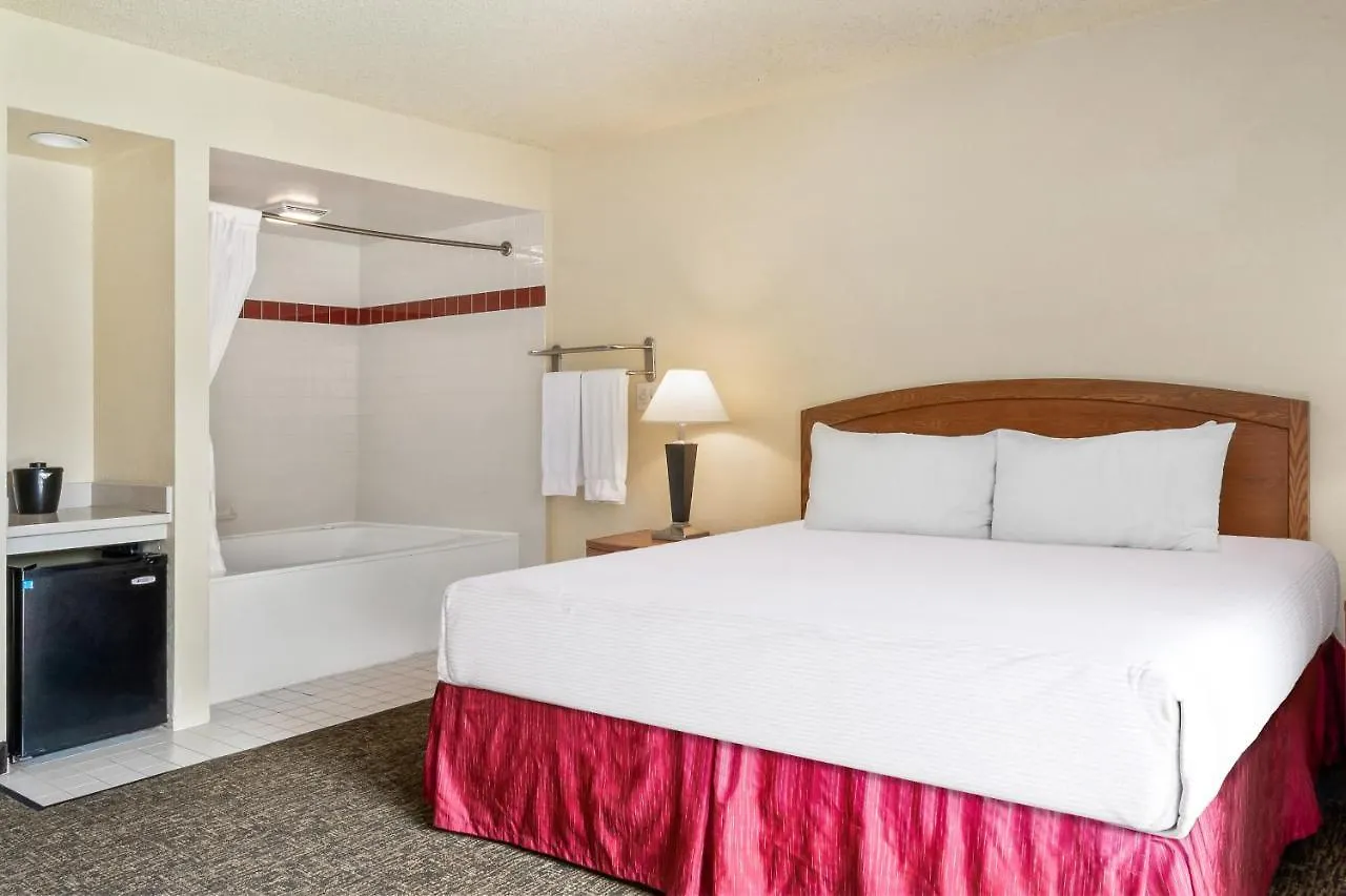 Golden Sails Hotel Long Beach